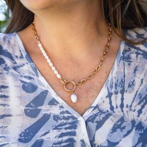 Pearl & Gold Chain Necklace